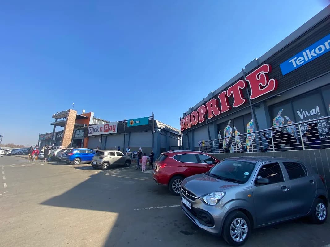Dobsonville Mall in Dobsonville