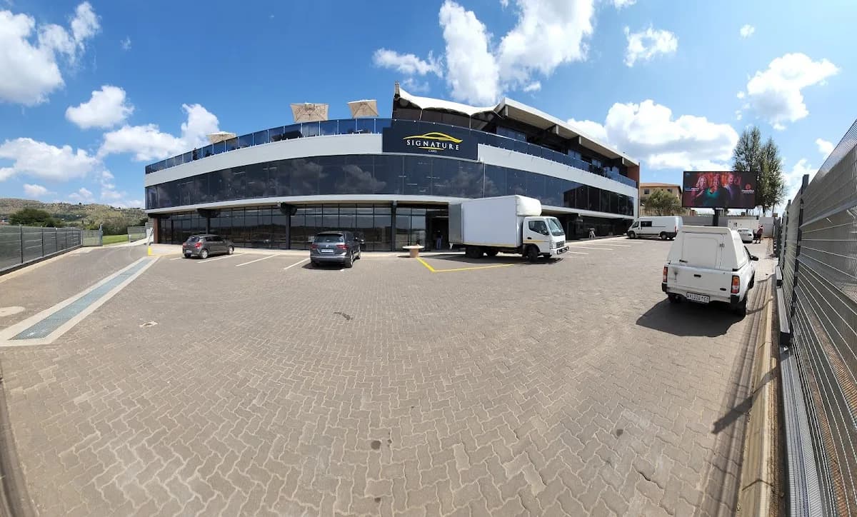 Signature Cars in Ruimsig