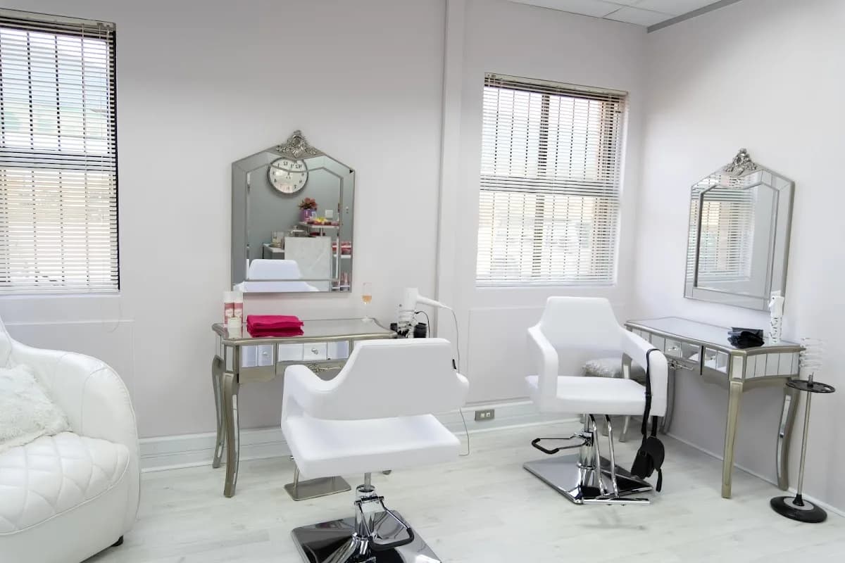 Spendarella Nail Bar in Highveld