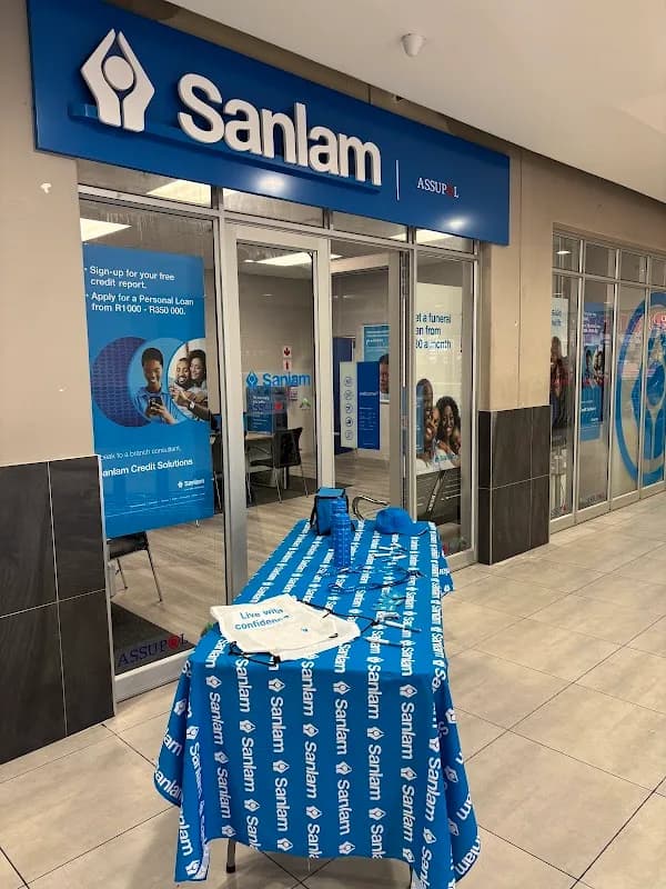 Sanlam Thembokwezi in Khayelitsha