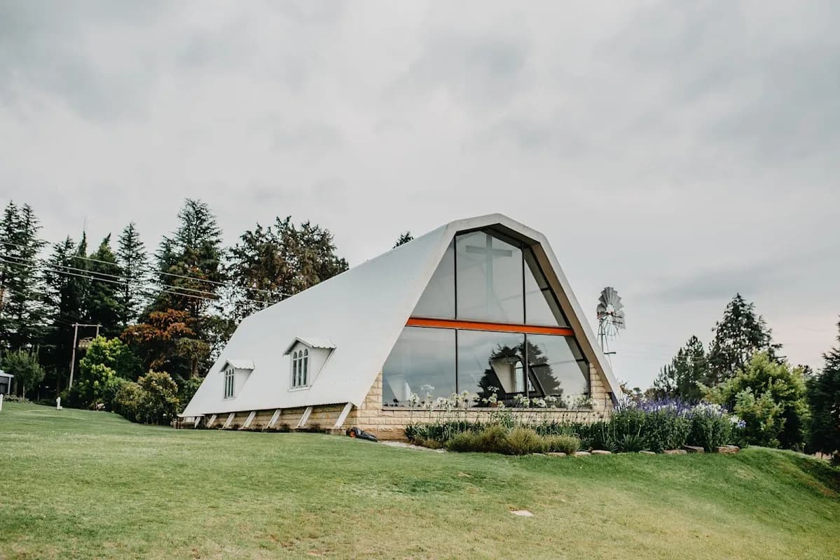 Lavender Hill Country Estate Bed and Breakfast in Generaal De Wet