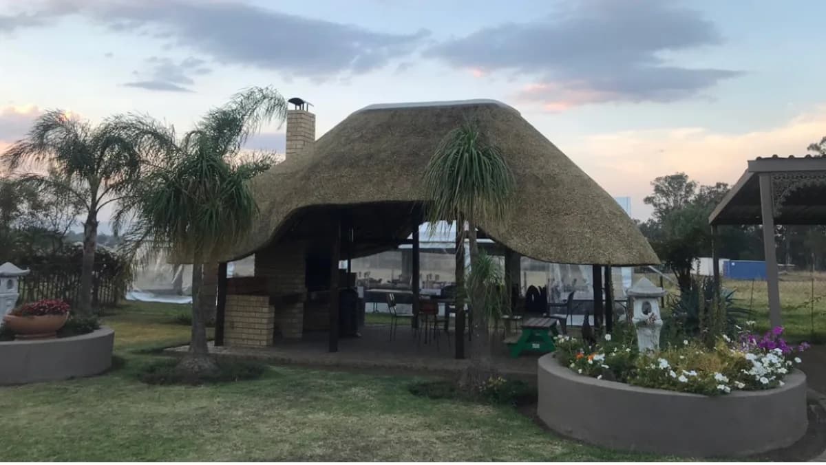 Mountain View Guest Farm in Newcastle CBD