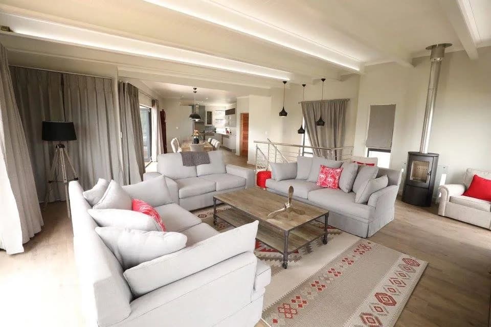 House of Sarah Interior in George South