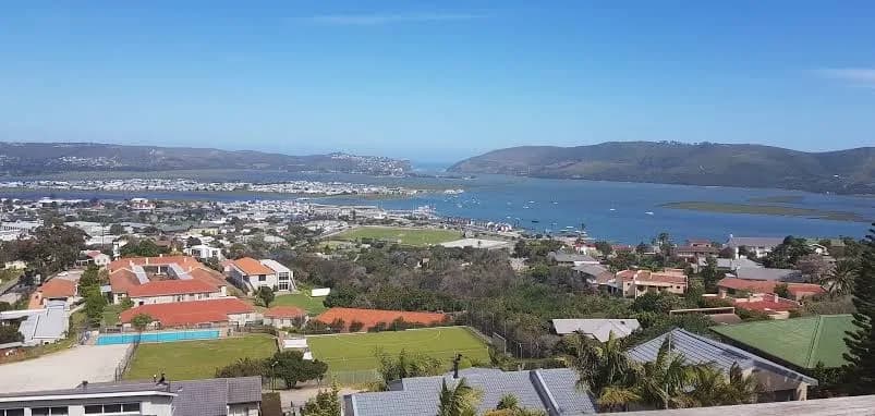 Knysna Views Guest House in Sedgefield