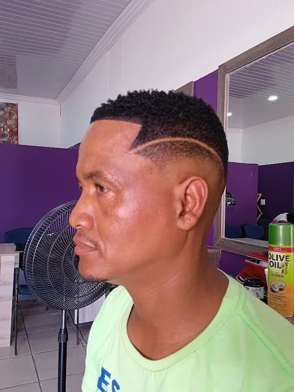 A-LIST CELEBRITY & LUXURY BARBERSHOP- Rustenburg in Rustenburg CBD