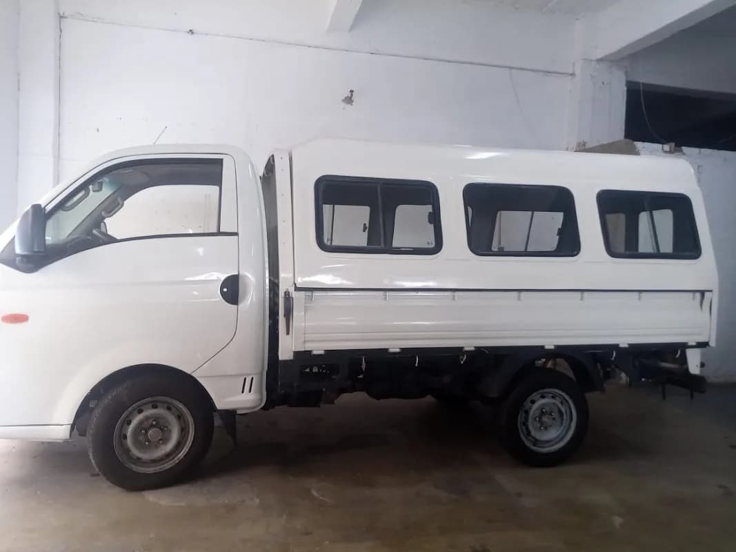 Muchini Transport hire PTY LTD in Morningside