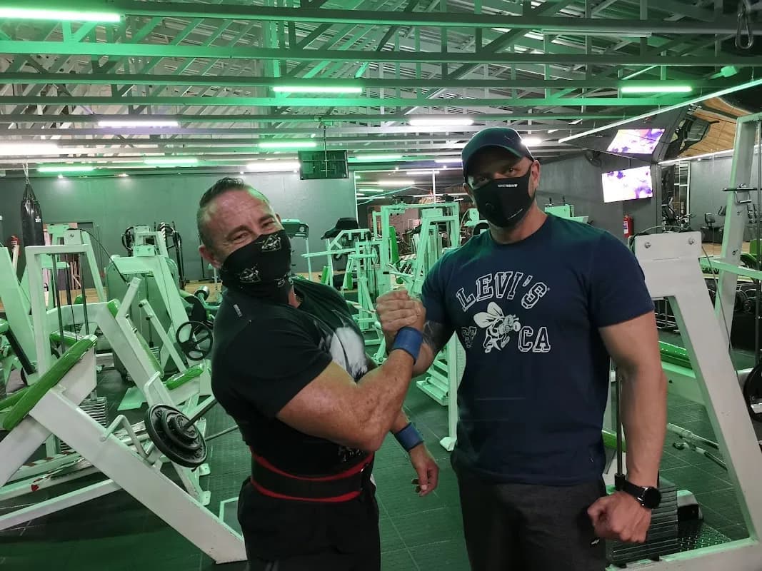 Different Breed Gym in Del Judor