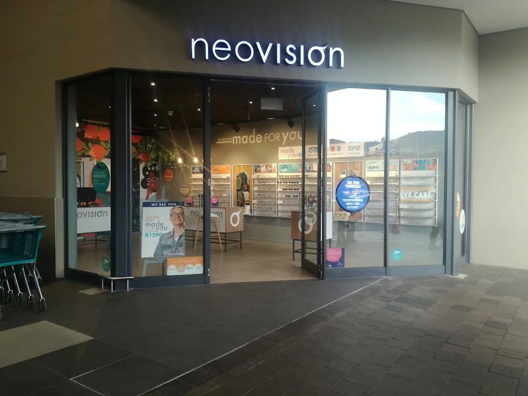 Neovision Optometrist Kwena Square in Ruimsig