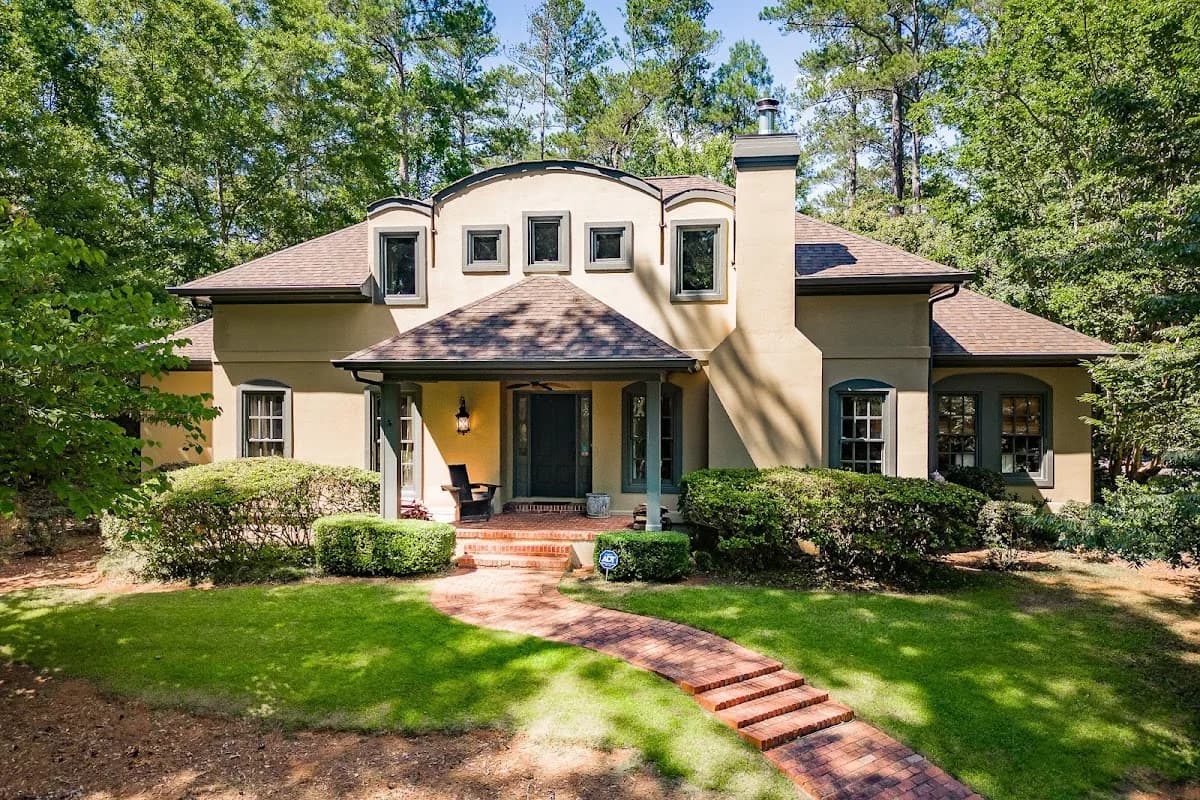 Susan Jones, Realtor at 5Market Realty in Athens, GA in Downtown / Five Points