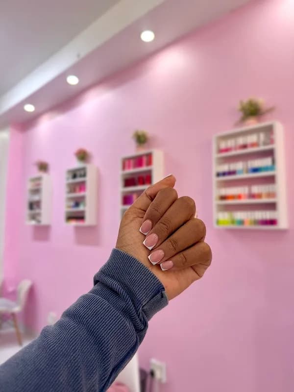 LEEPRIME BEAUTY SALON in Midrand