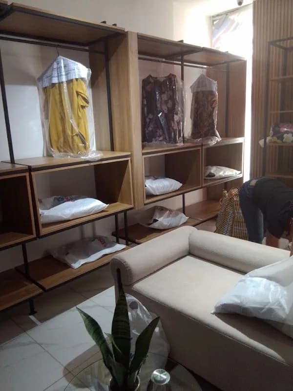 C-Enochs Wash - Nearest Laundry and Drycleaning Services in Garki Abuja in Central Business District