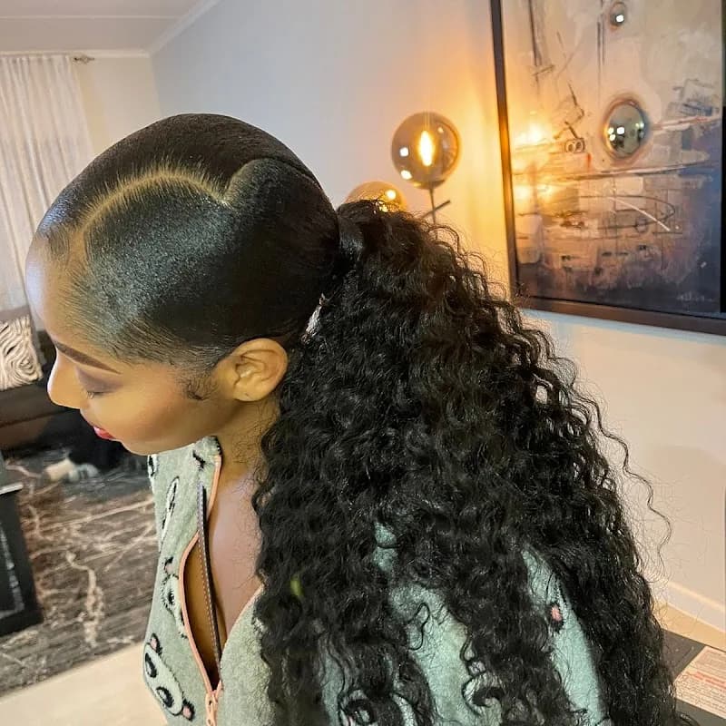 Bubu Hair Salon in Pimville