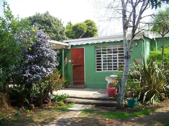 Stay-A-While Guest House in Edenvale