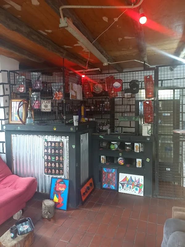 Jabu's Hair Solution in Alexandra