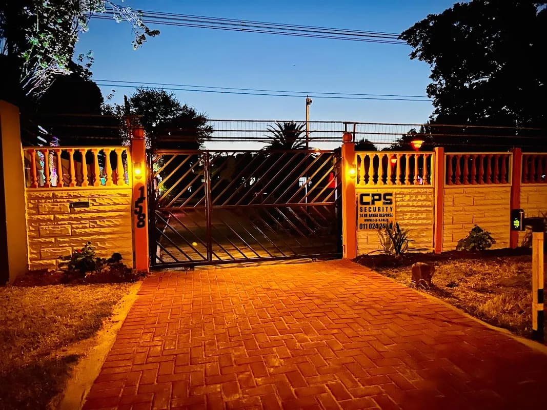 Y & N BNB in Alberton