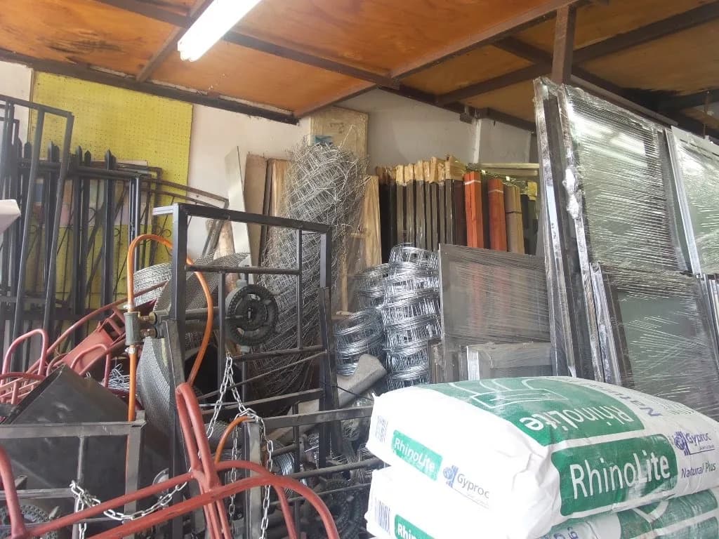 WOZA WOZA BUILDERS SUPPLIERS in Umlazi