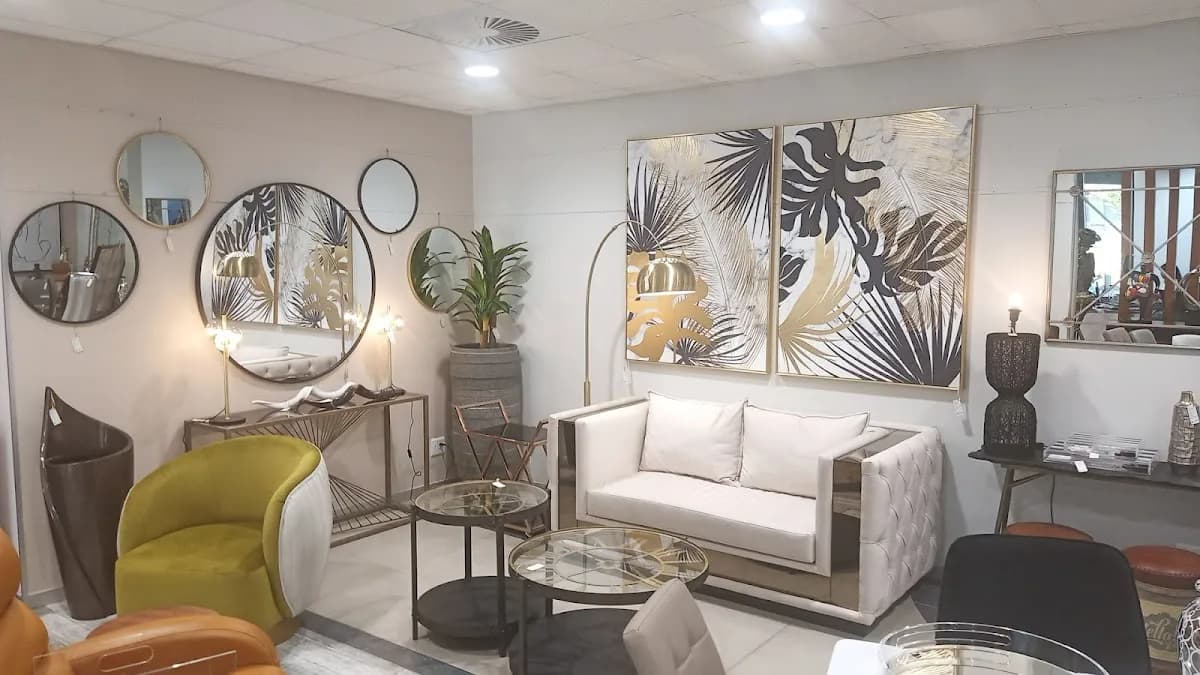 Living Image in La Lucia