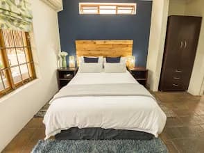 Mackaya Bella Guesthouse in Durban CBD