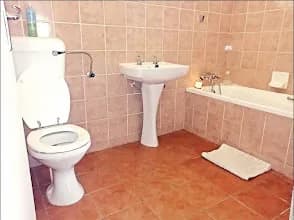 Ambiente Guesthouse in Industrial Area