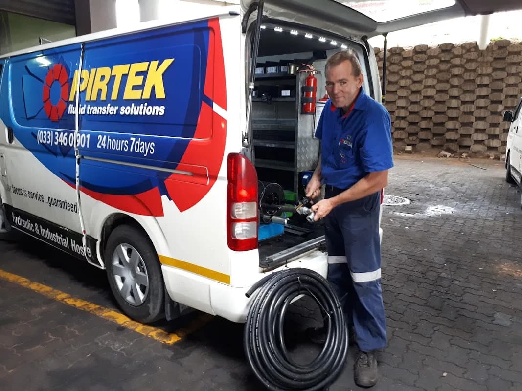 Pirtek Durban, --- 24h mobile hose repair.--- powerpacks, cylinders, Hydraulic breakdowns on site in La Lucia