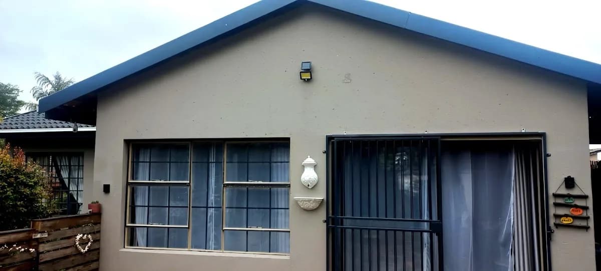 ColtsRest in White River CBD
