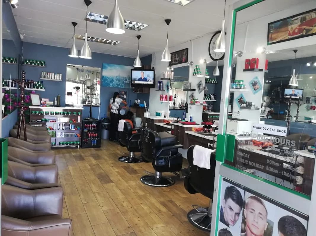Headlines Barbershop in Roodepoort CBD