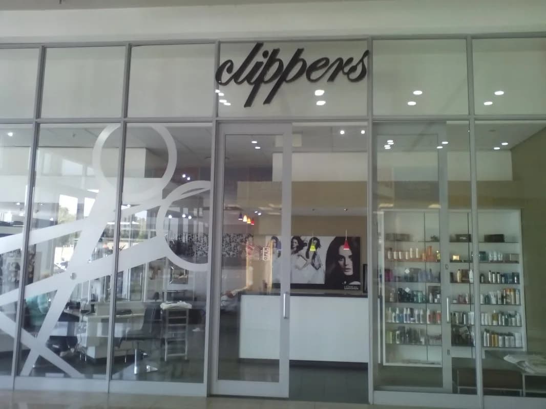 Clippers Unisex in Norwood