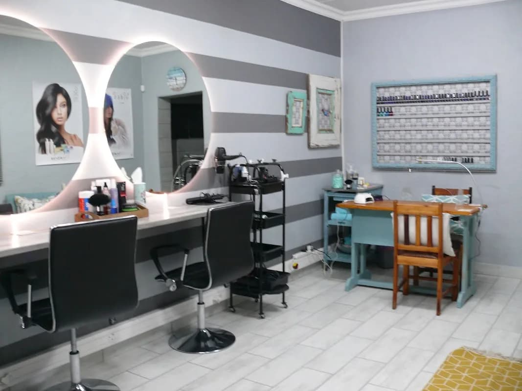Glam & Gloss Beauty Studio in Klerksdorp CBD