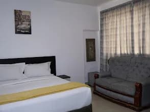 Khayamnandi Leisure Suites in Pretoria CBD