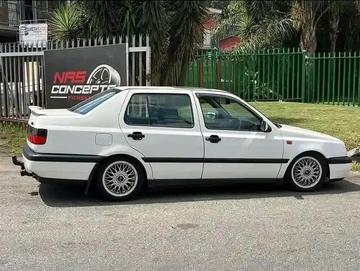 KINGS SA in Mitchells Plain