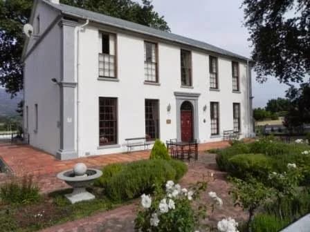 Klein Vredenburg Guesthouse in Paarl CBD