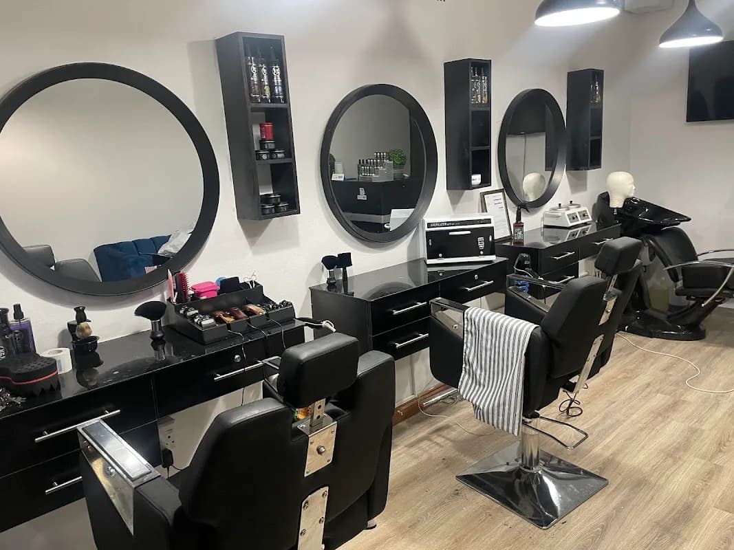KG Beauty salon & Barber in Paulshof