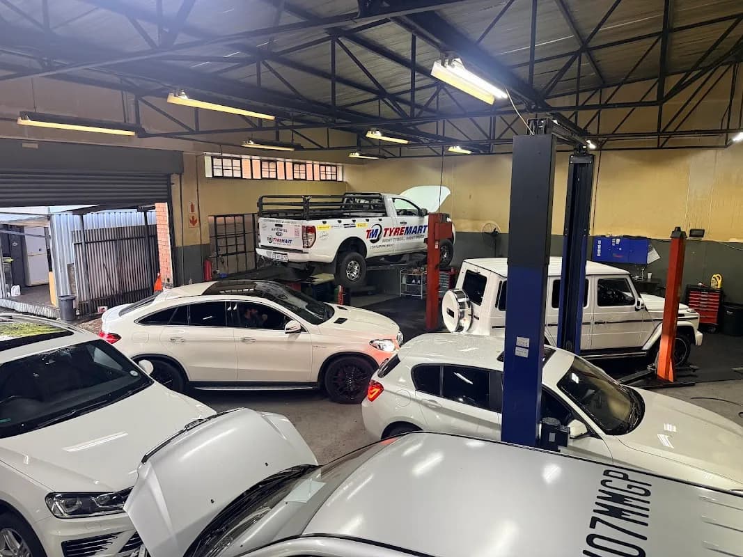 Aucars Pty Ltd/ Q&A Auto Repair in Brooklyn