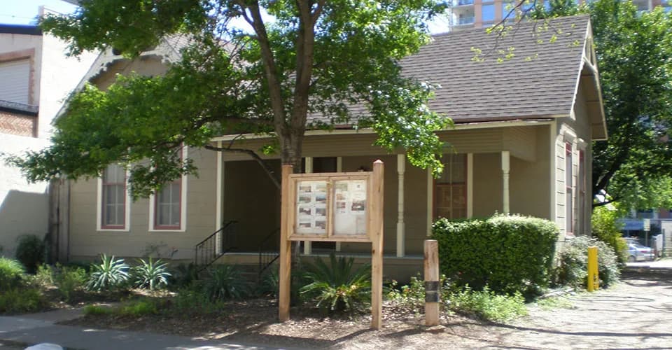 Knight Real Estate Company in East Austin