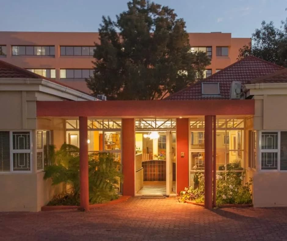 Broadway Bellville Guest House in Bellville