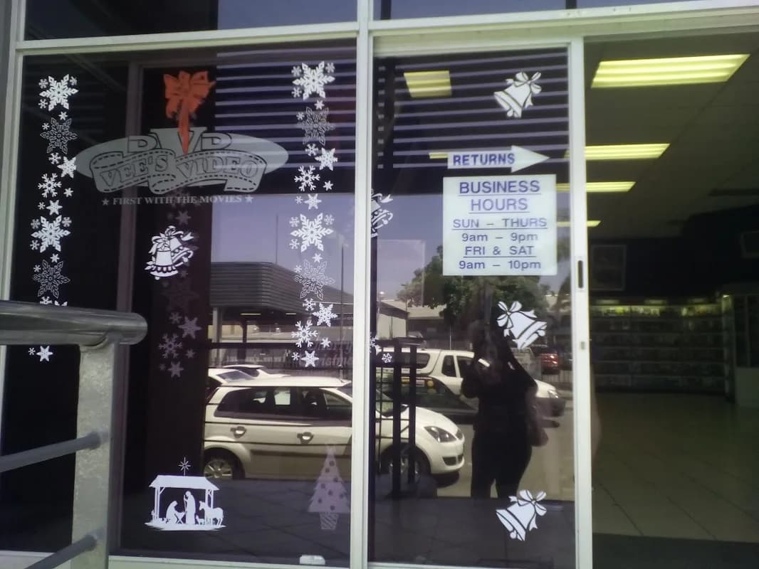 Vee's Video in Scottsville