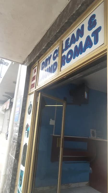 DRY CLEAN & LAUNDROMAT in Durban CBD