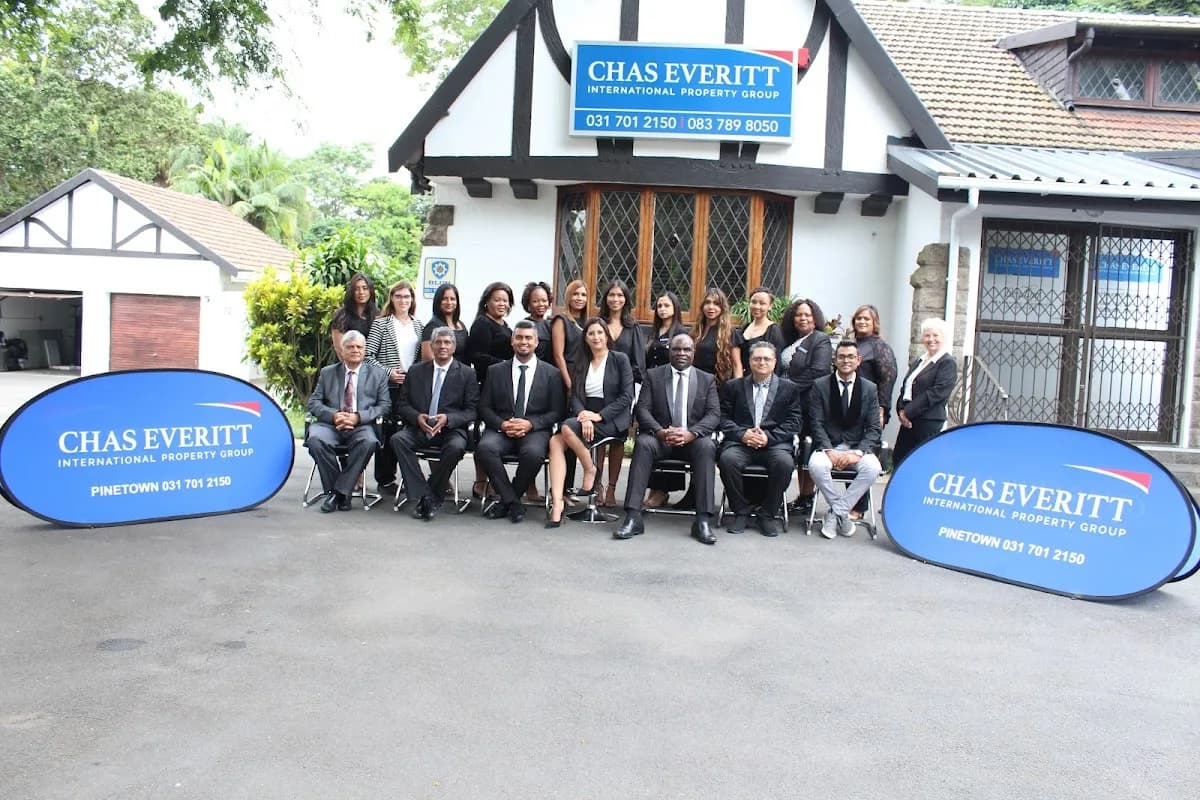 Chas Everitt Izinga in Umhlanga