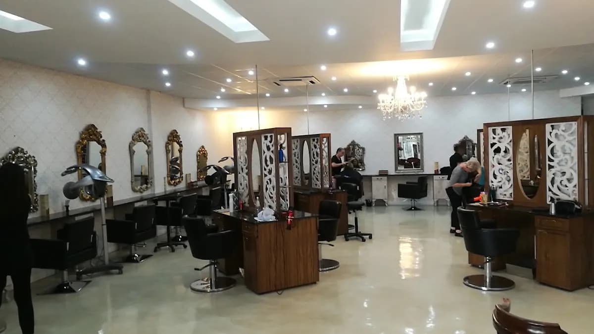 The Moulin Rouge Hair Studio in Lakefield