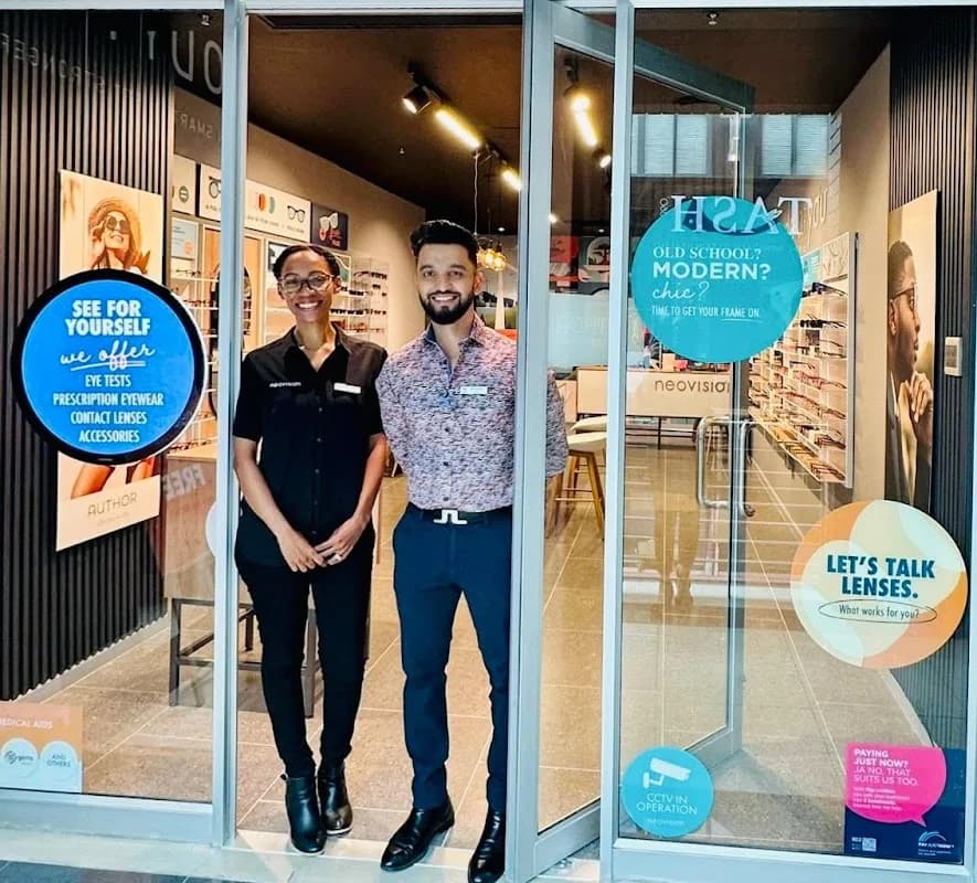 Neovision Optometrist Sea Point in Camps Bay