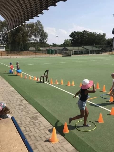 EXTRALINGUAL in Alexandra