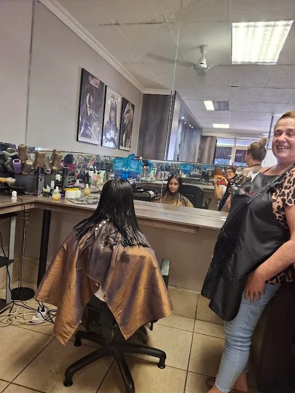 Heaven Hair & Beauty in Roodepoort CBD