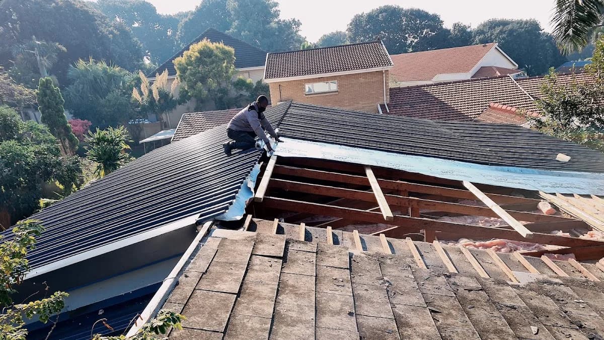 Rooftite Projects in La Lucia