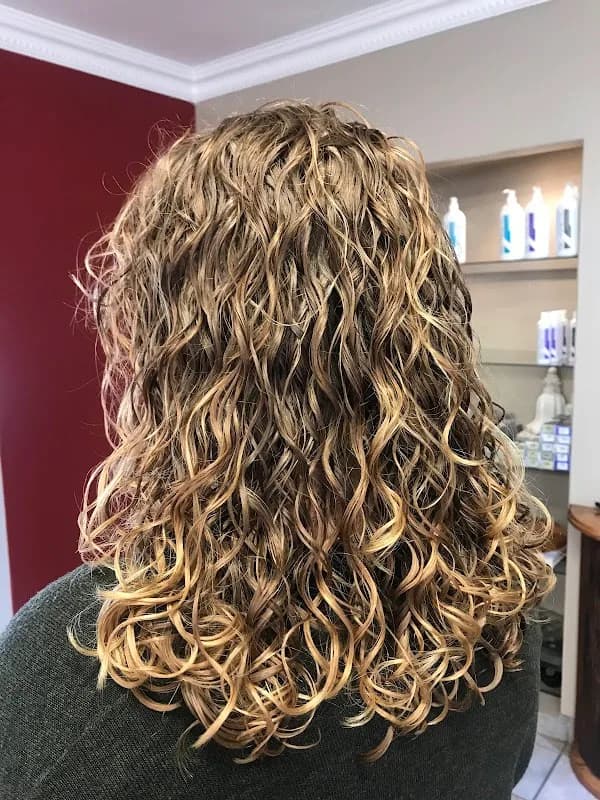 Hair In Motion in Florida
