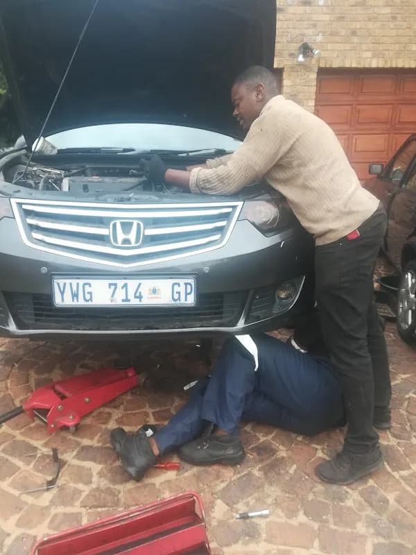 Ultimate Car Clinic in Soweto