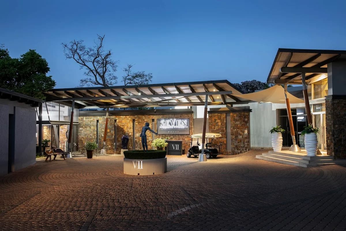 SEVEN Villa Hotel & Spa Sandton in Alexandra