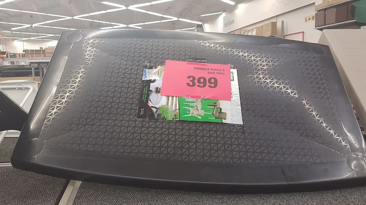 Game Somerset Mall in Strand