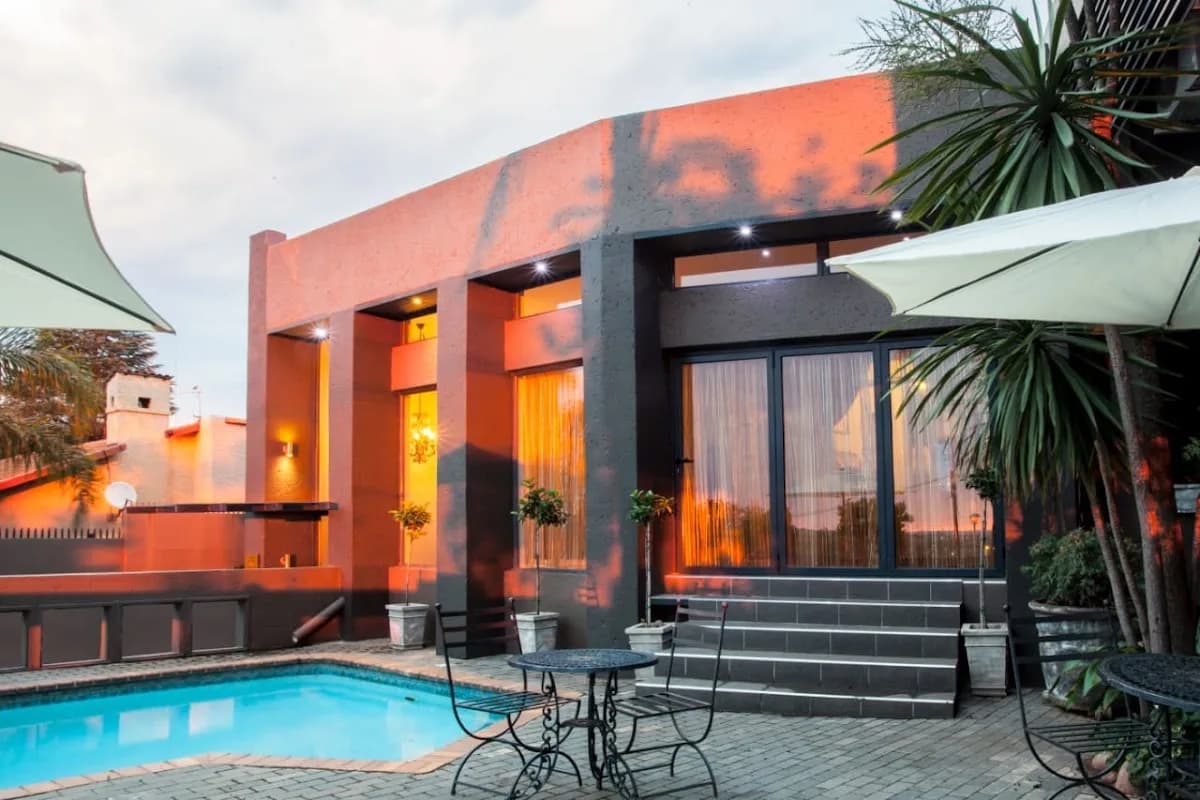Absolut Guest Boutique in Highveld