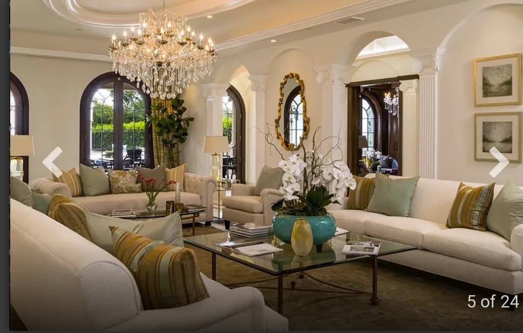 Platinum Interior Designs in La Lucia
