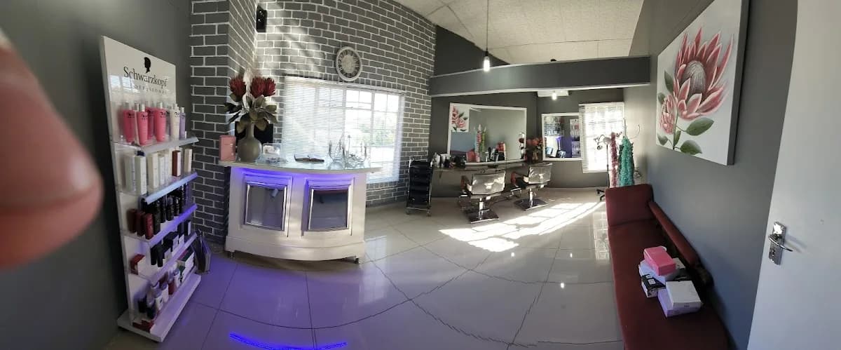 Colour Cut Lounge in Waterkloof Ridge